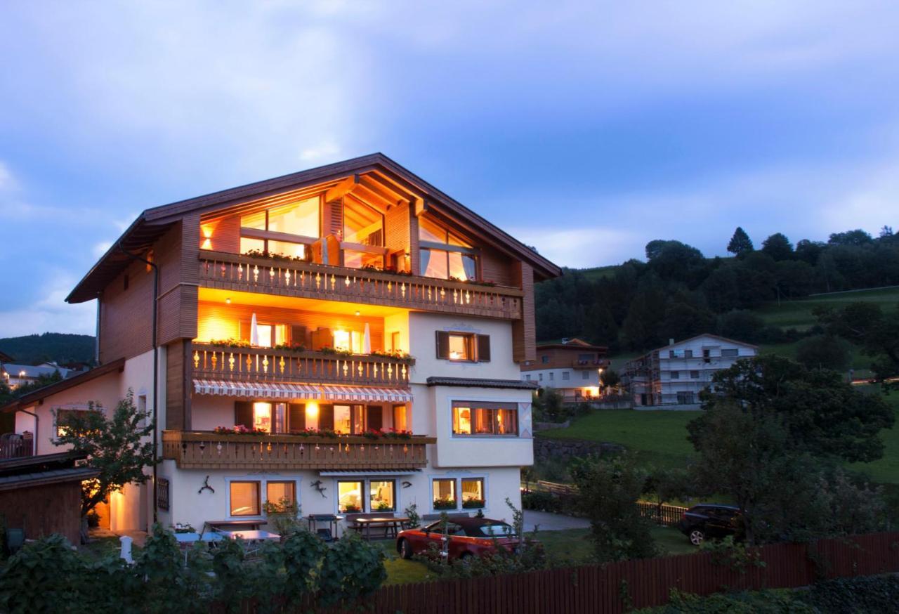 Haus Sonnegg Sonnenuntergang Apartment Laion Exterior foto